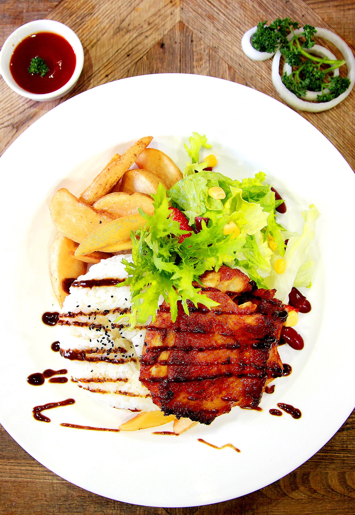 炭燒黑椒雞排飯